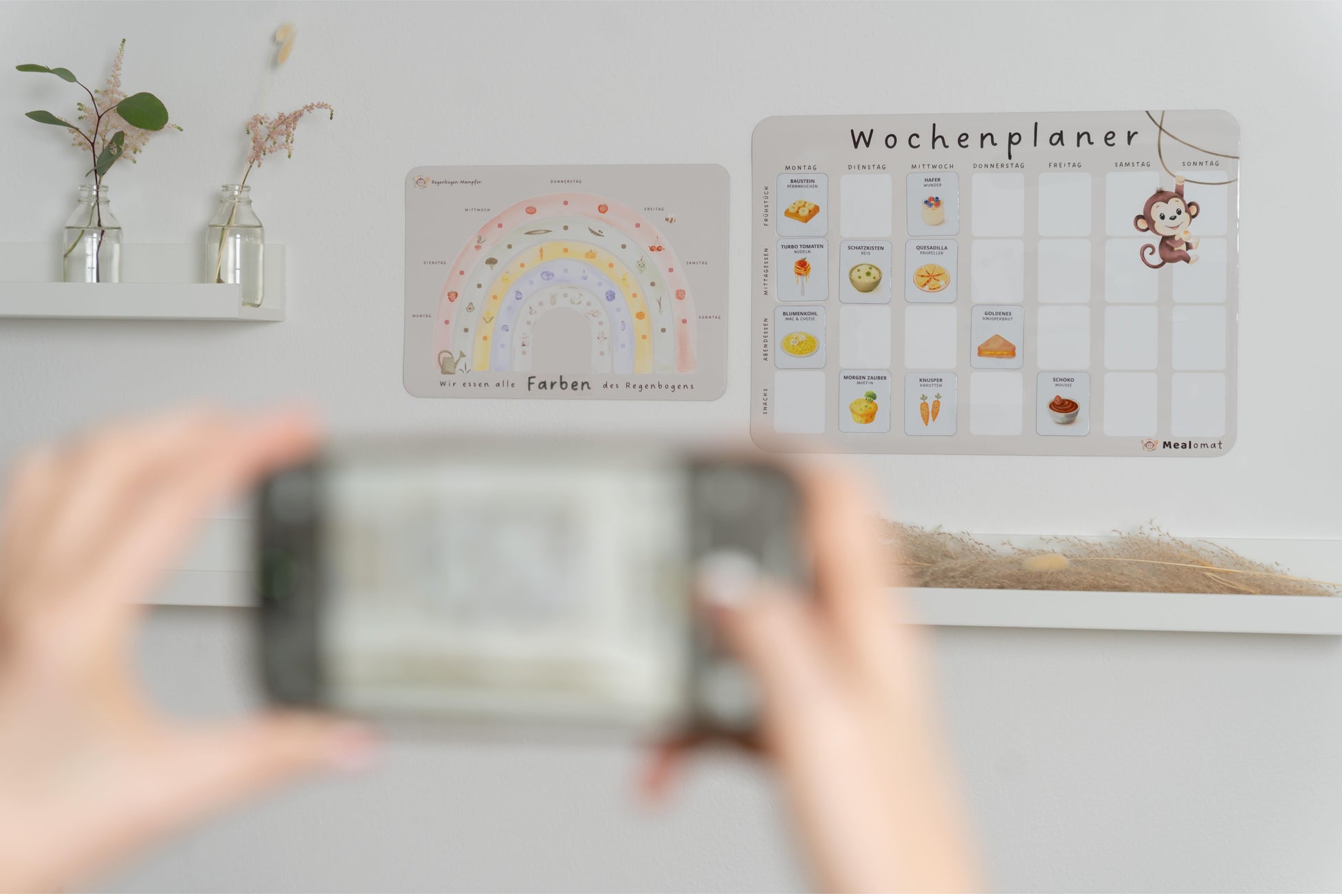 Magnetisches Mealomat-Set aus Wochenplaner und Rezepttafeln – Das modulare Montessori-System für eine stressfreie und gesunde Ernährungsplanung mit Kindern.