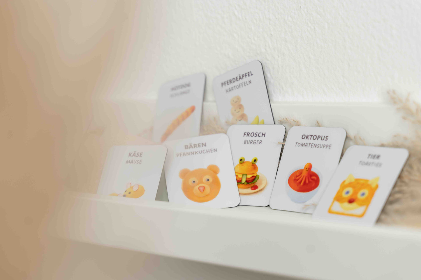 Mealomat Tier-Motive Rezepttafel – pädagogisches Zubehör zur Förderung der kindlichen Autonomie.